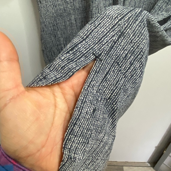 Lululemon - Get it on - Shift style keyhole back grey dress - Picture 14 of 14